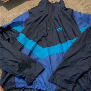 Nike windbreaker